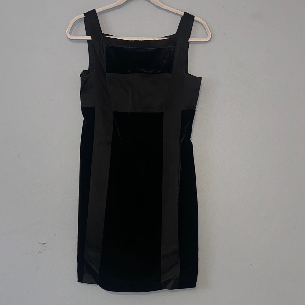 Laundry By Shelli Segal Black and Gray Maxi Dress